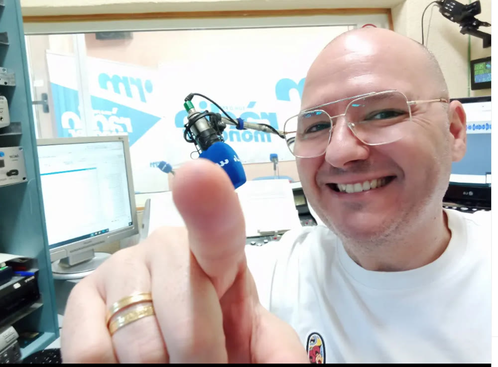 Álvaro Fenoll en la cabina de El Cantamañanas